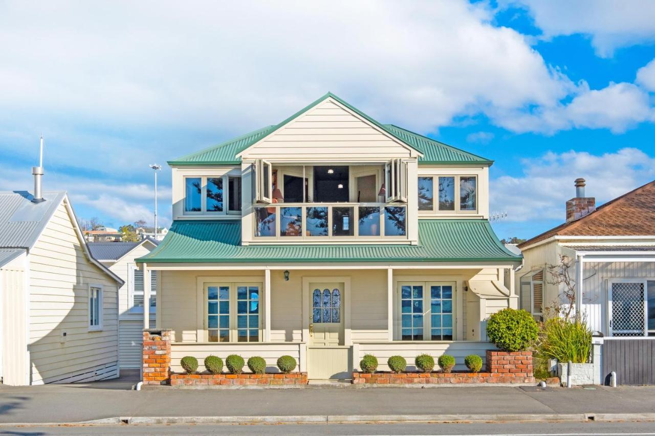 Beachfront Villa Napier Exterior photo